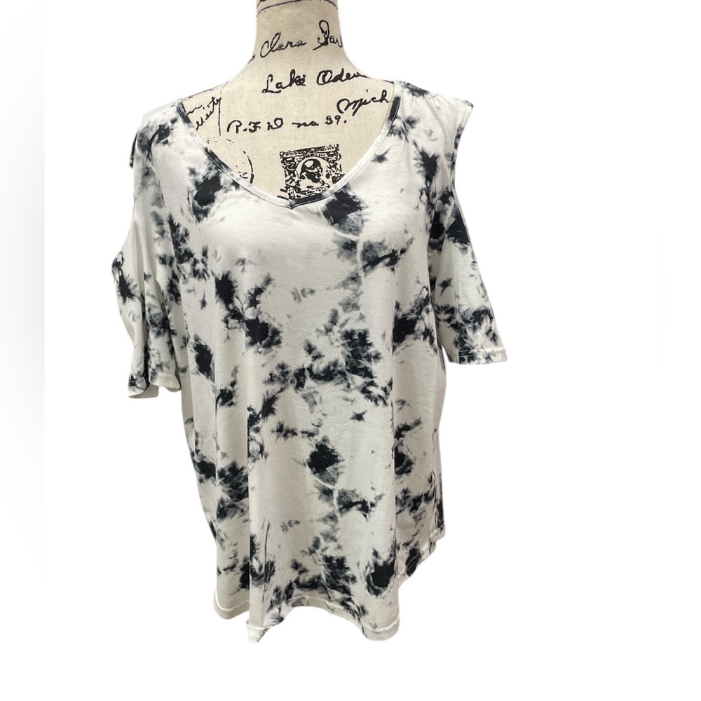 Women's Tie Dye V-neck Cold Shoulder Dressy Blouse